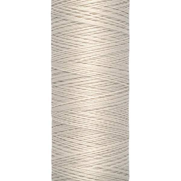 GUTERMAN SYTRÅD 200 M FG 0299
