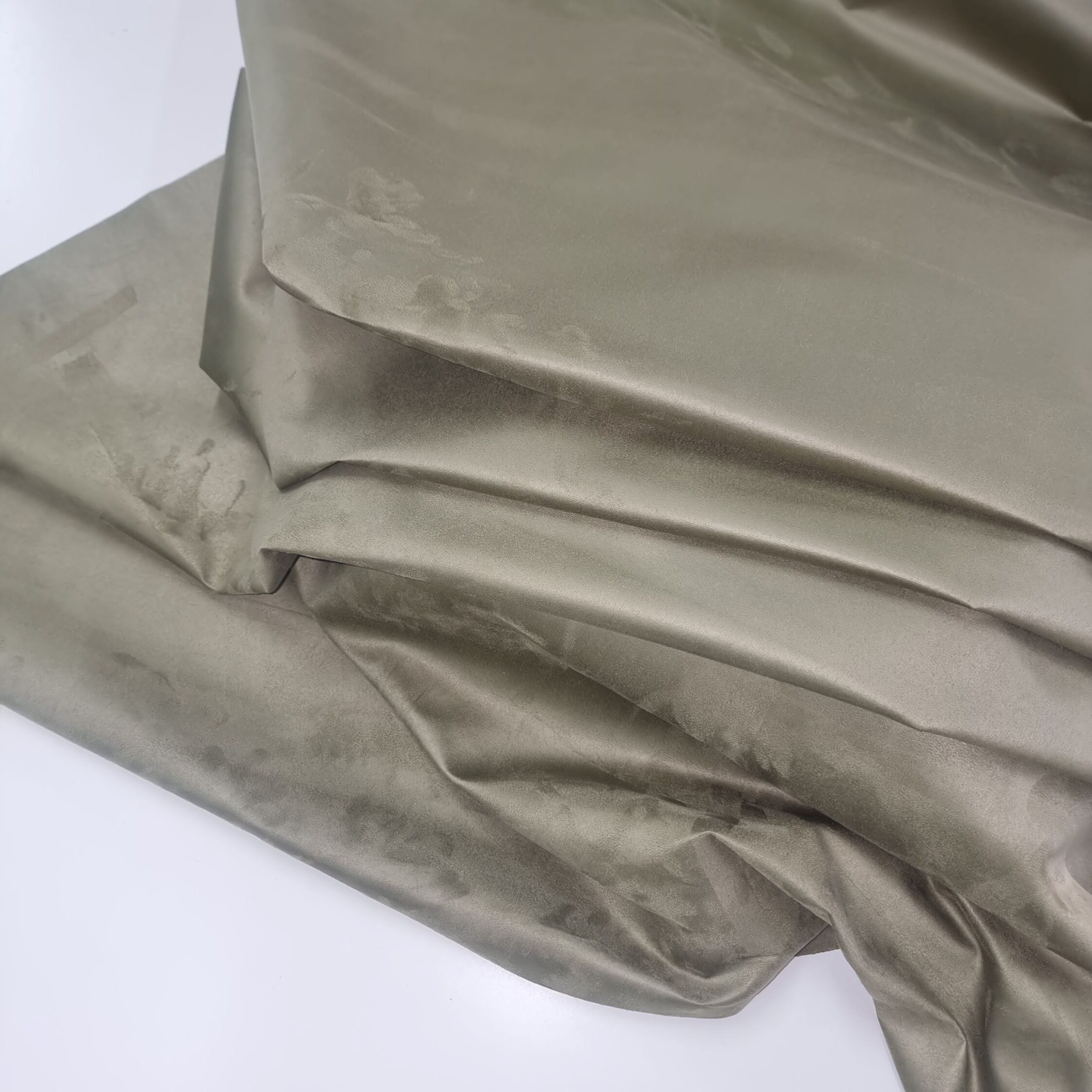 Fuskskinn Alcantara Mississippi olivgrön fg 8