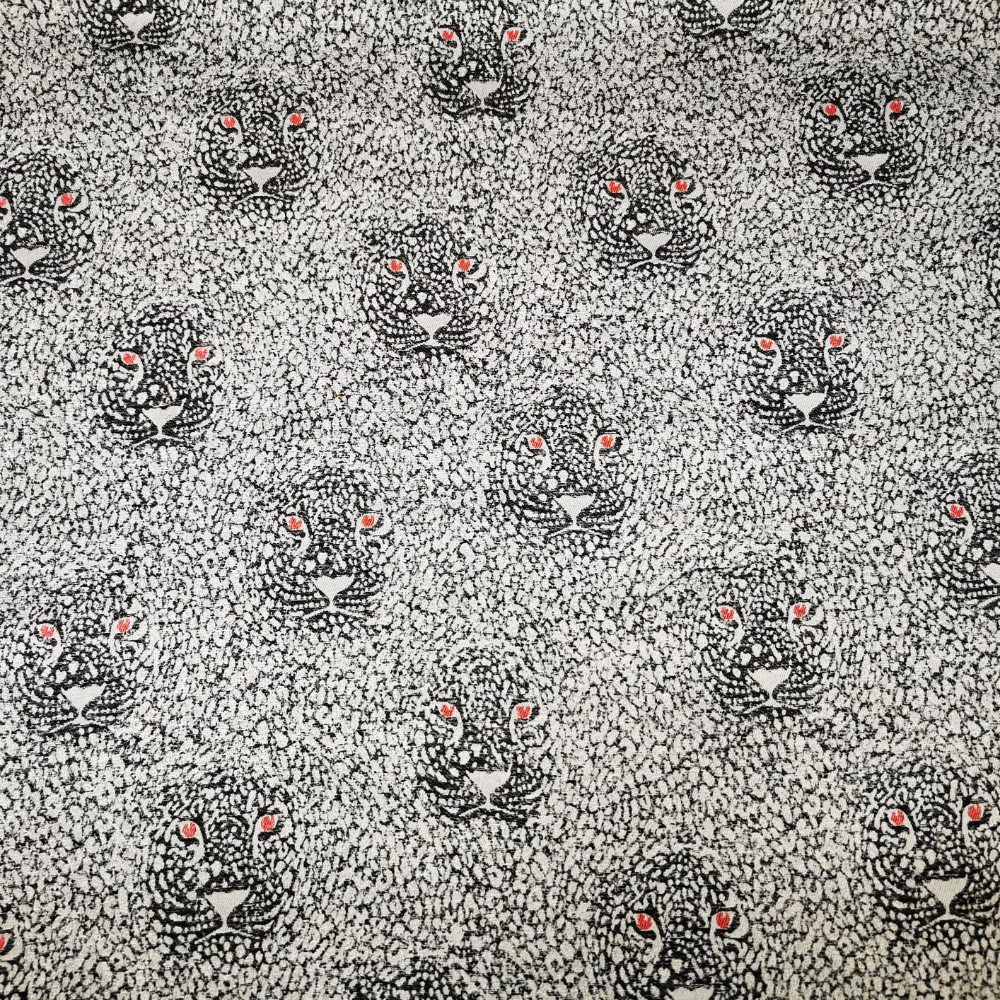 MÖNSTRAT MÖBELTYG JAQUARD LEOPARD SVART